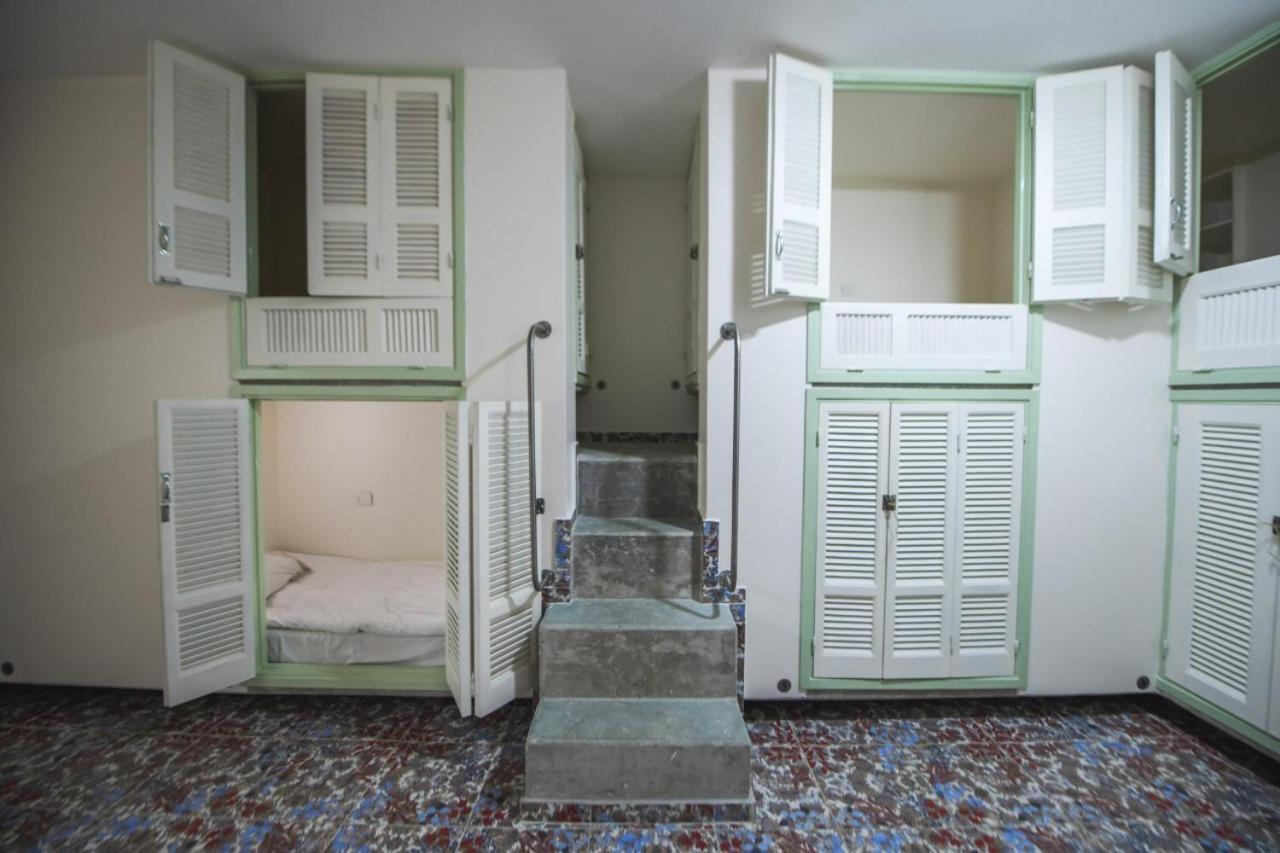 Damask Rose, Lebanese Guest House Jounieh Room photo